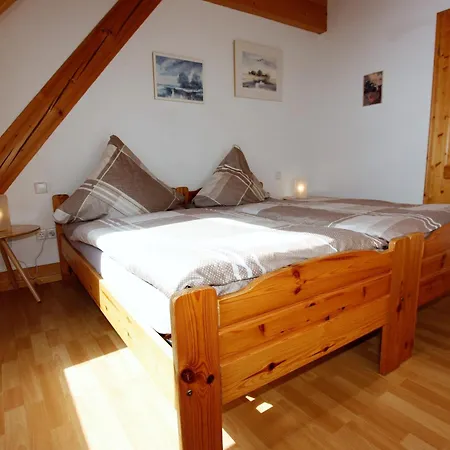 Hornihaeusle Guest house *