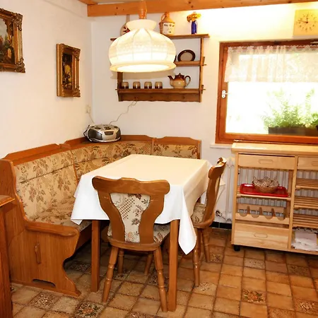 Guest house Hornihaeusle *