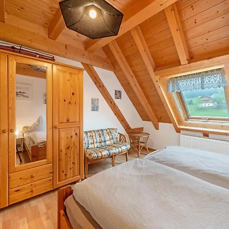 Hornihaeusle Guest house *